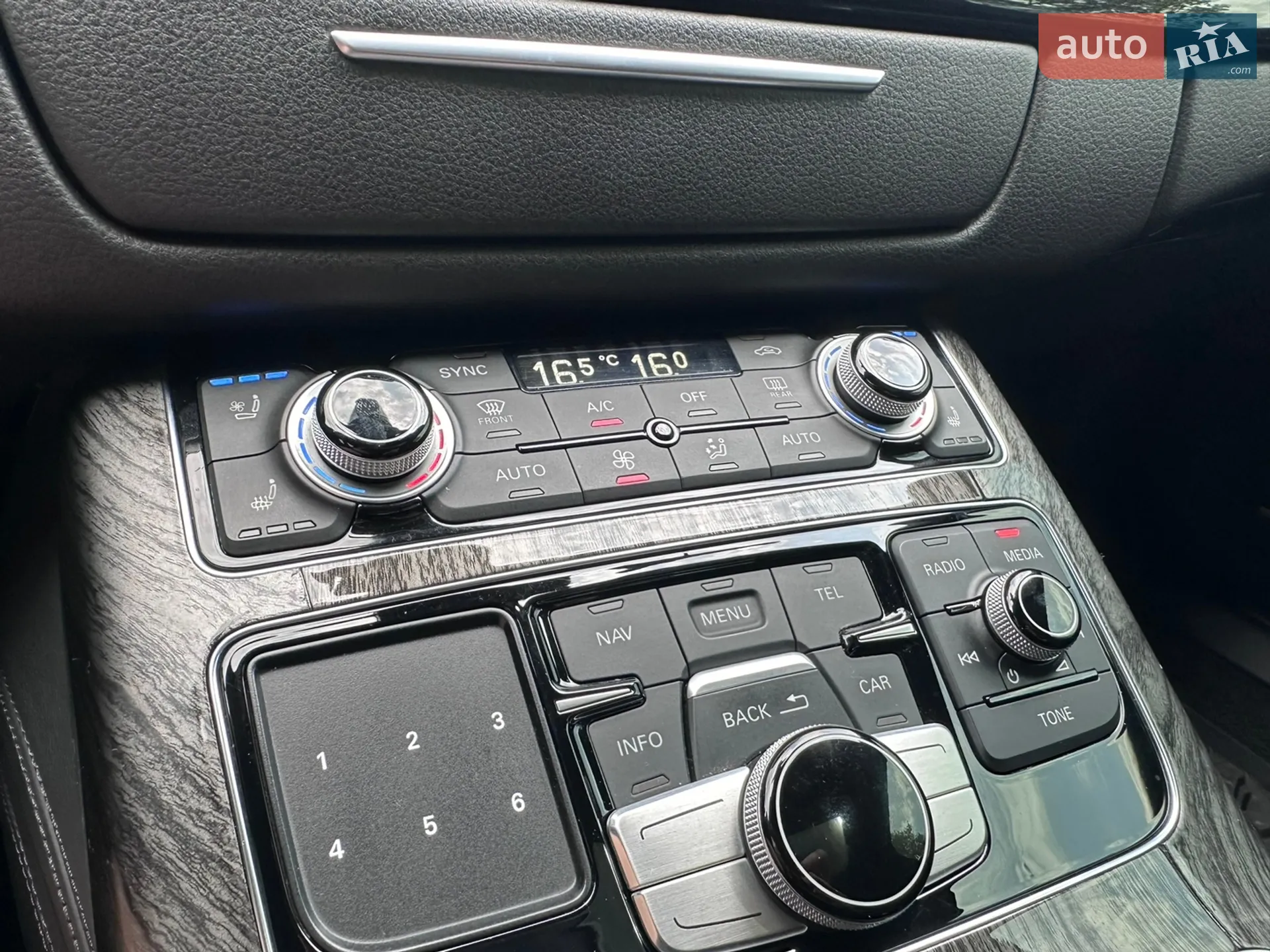 2015 Audi A8 - мініатюра 30