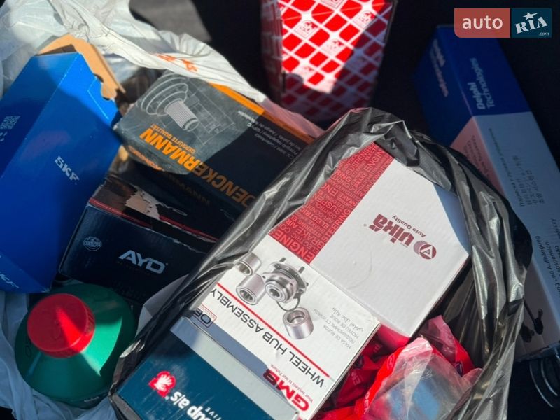 Седан Audi A8 2006 в Киеве