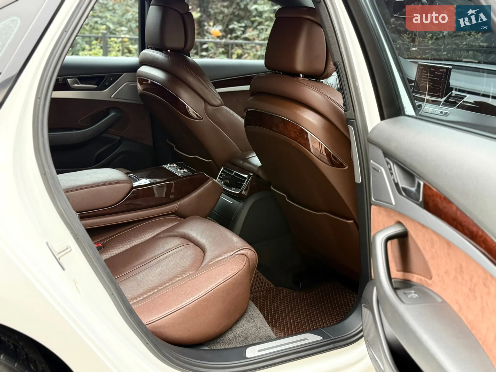 2012 Audi A8 - мініатюра 26