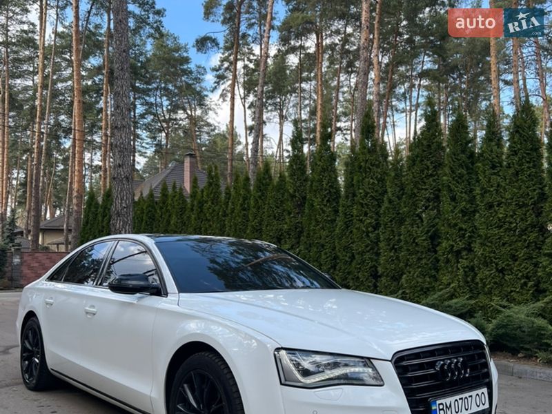 Седан Audi A8 2011 в Києві