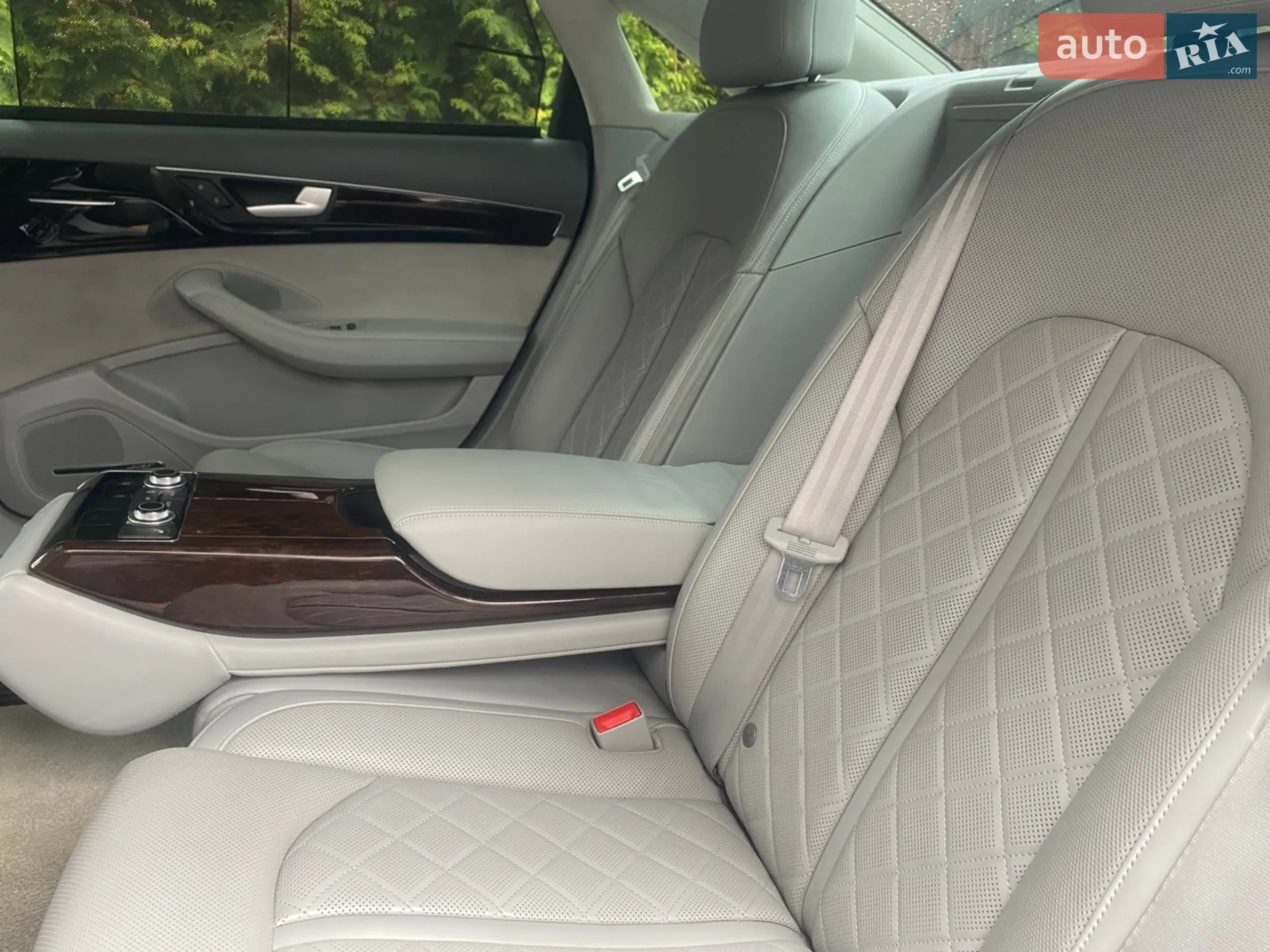 2015 Audi A8 - мініатюра 37