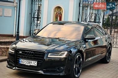 Седан Audi A8 2015 в Киеве