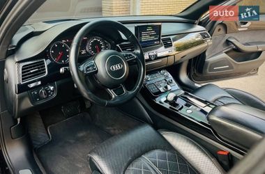 Седан Audi A8 2015 в Киеве