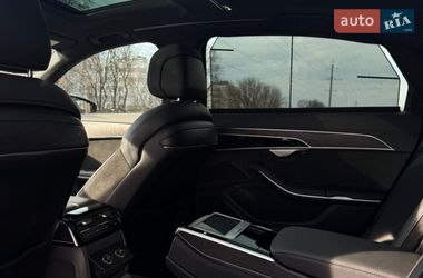 Седан Audi A8 2021 в Виннице