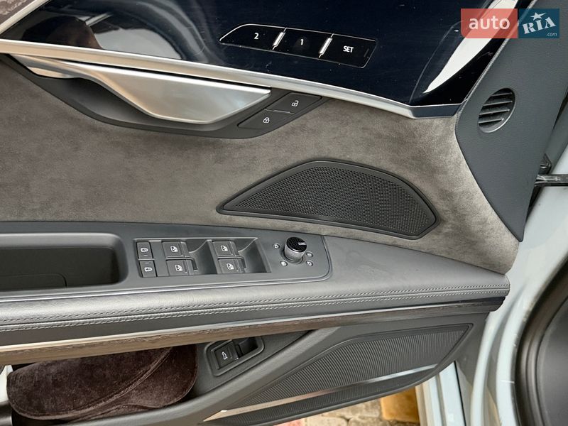 Седан Audi A8 2021 в Одесі фото 22 Седан Audi A8 2021 в Одесі