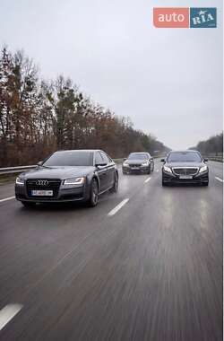 Седан Audi A8 2015 в Одесі