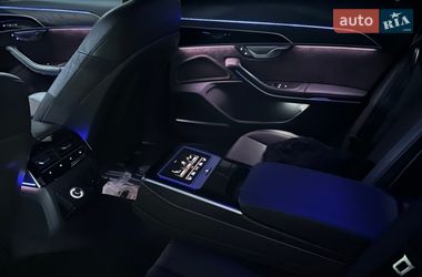 Седан Audi A8 2020 в Киеве