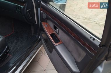 Седан Audi A8 1997 в Чернівцях