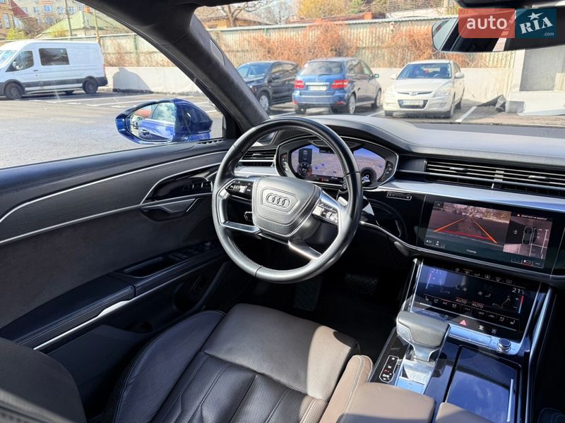 Седан Audi A8 2018 в Києві фото 30 Седан Audi A8 2018 в Києві