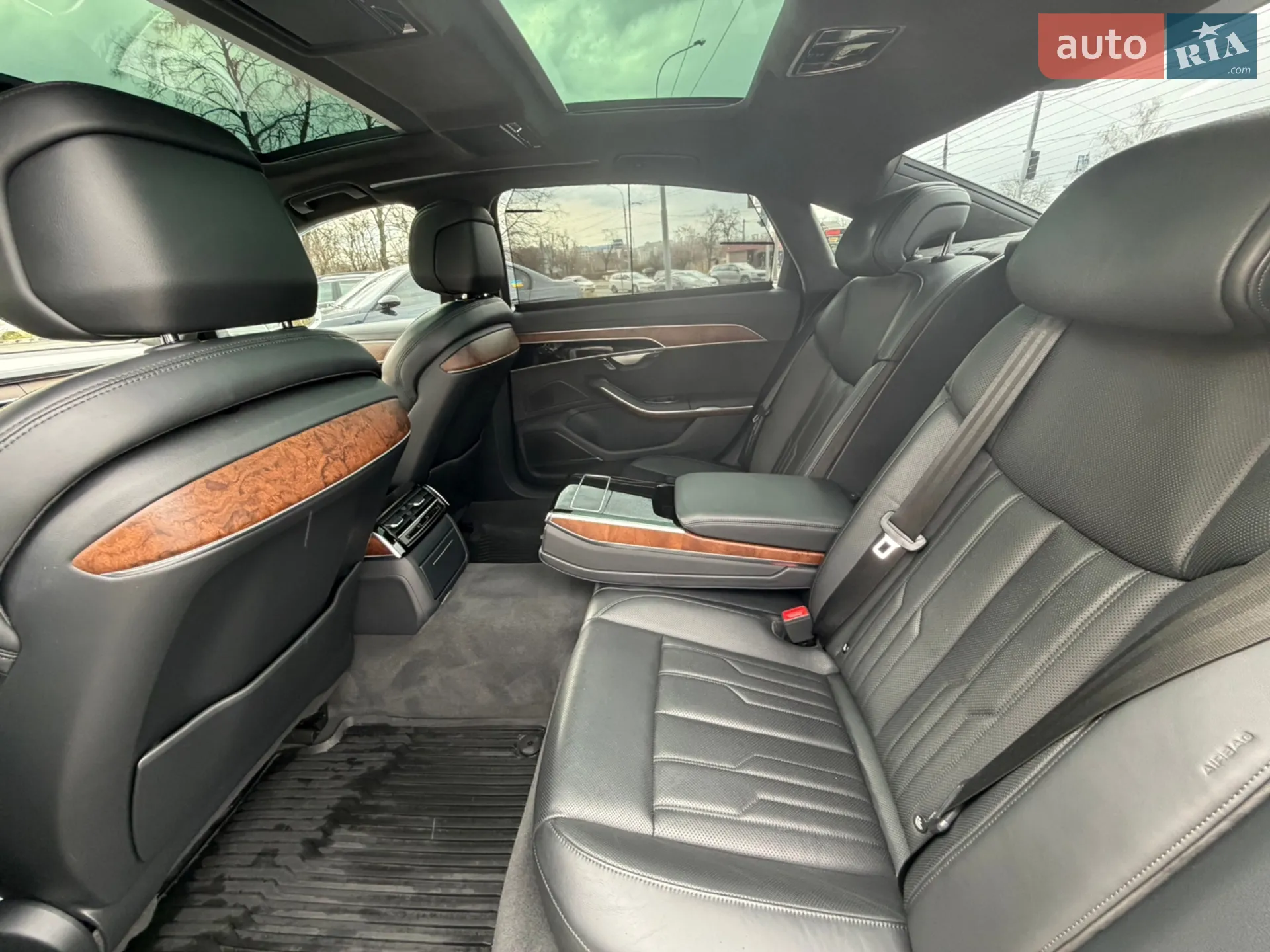 2019 Audi A8 - мініатюра 10