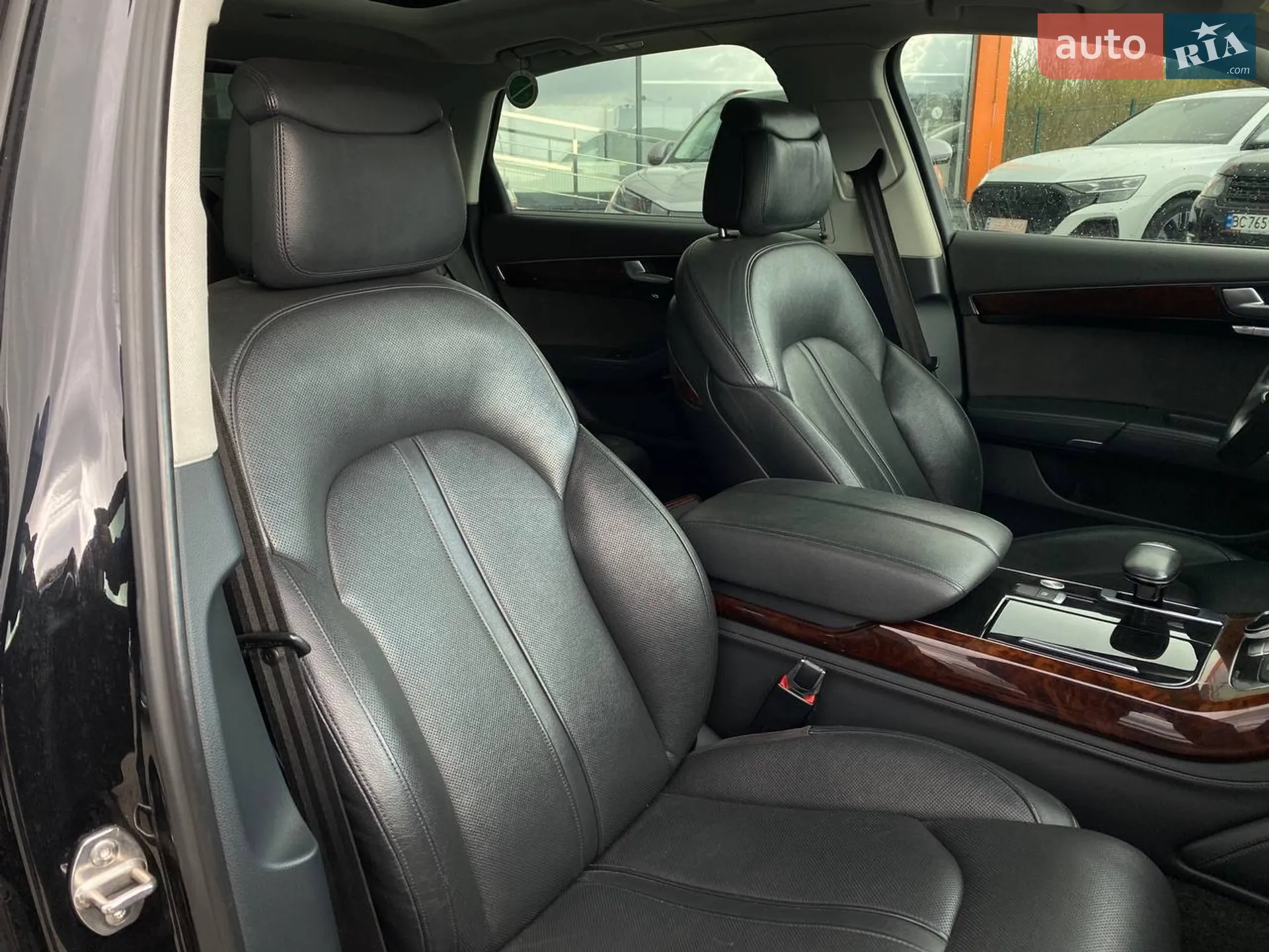 2013 Audi A8 - мініатюра 31