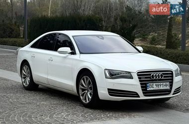 Седан Audi A8 2012 в Днепре