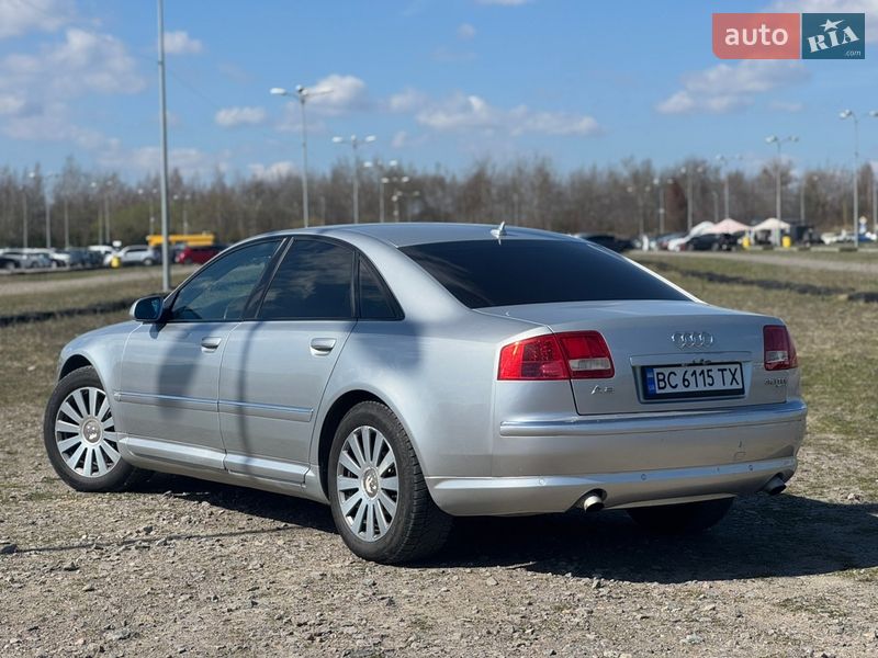 Седан Audi A8 2007 в Львові