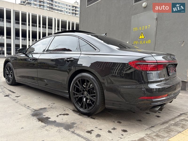 Седан Audi A8 2020 в Києві