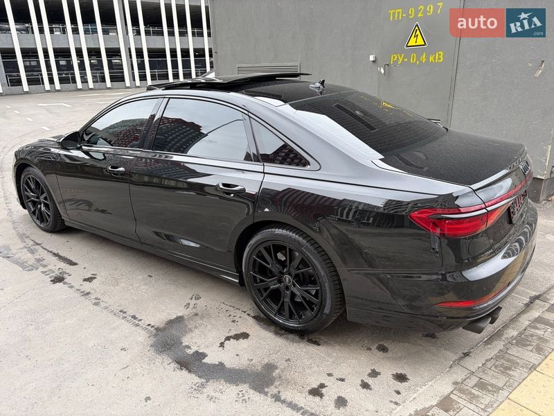 Седан Audi A8 2020 в Києві