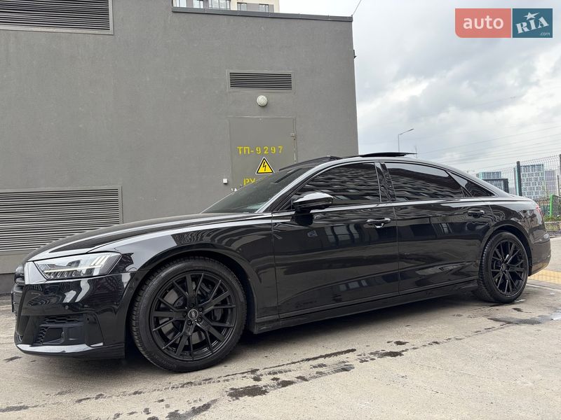 Седан Audi A8 2020 в Києві