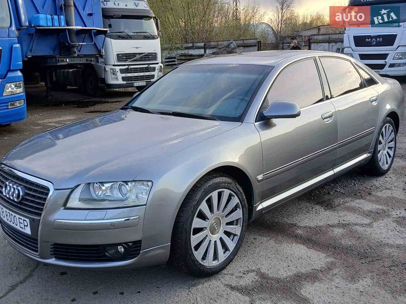 Седан Audi A8 2005 в Нежине