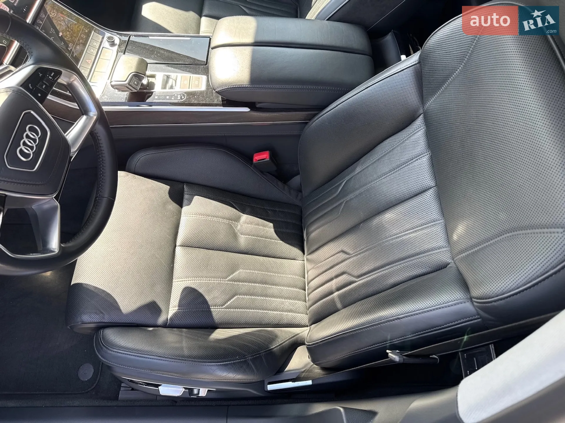 2020 Audi A8 - мініатюра 28