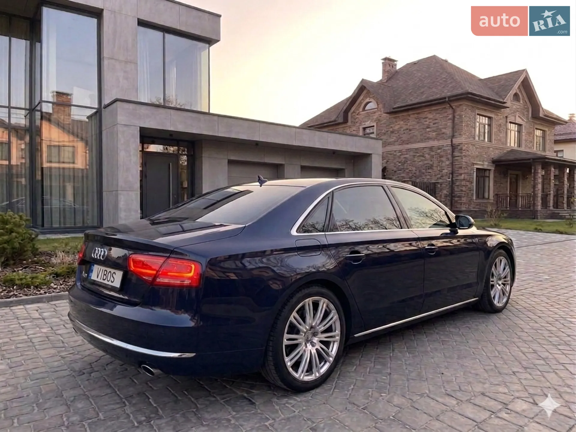 2013 Audi A8 - мініатюра 3