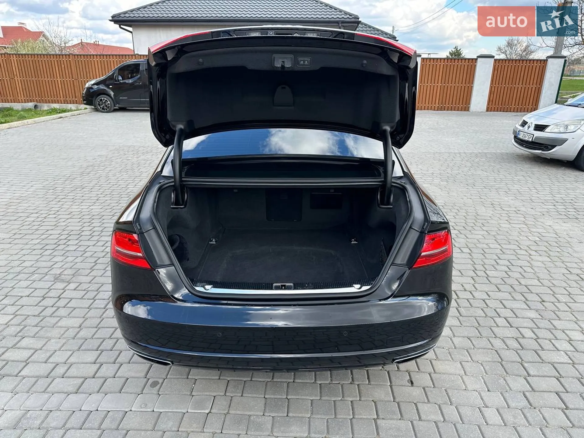 2016 Audi A8 - мініатюра 6