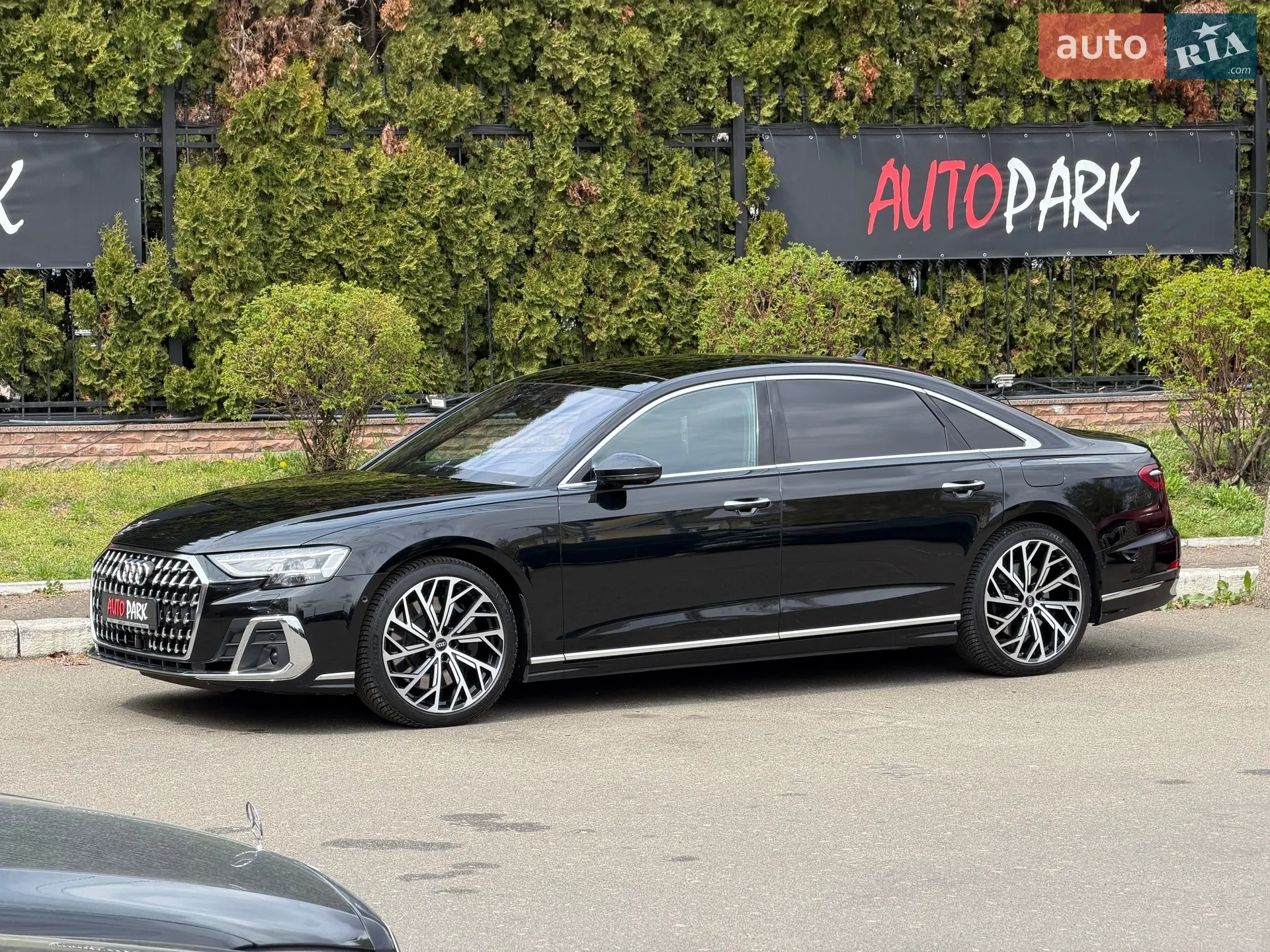 2022 Audi A8 - мініатюра 2