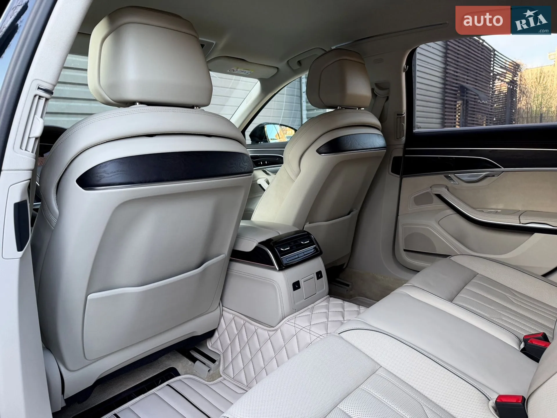 2019 Audi A8 - мініатюра 32