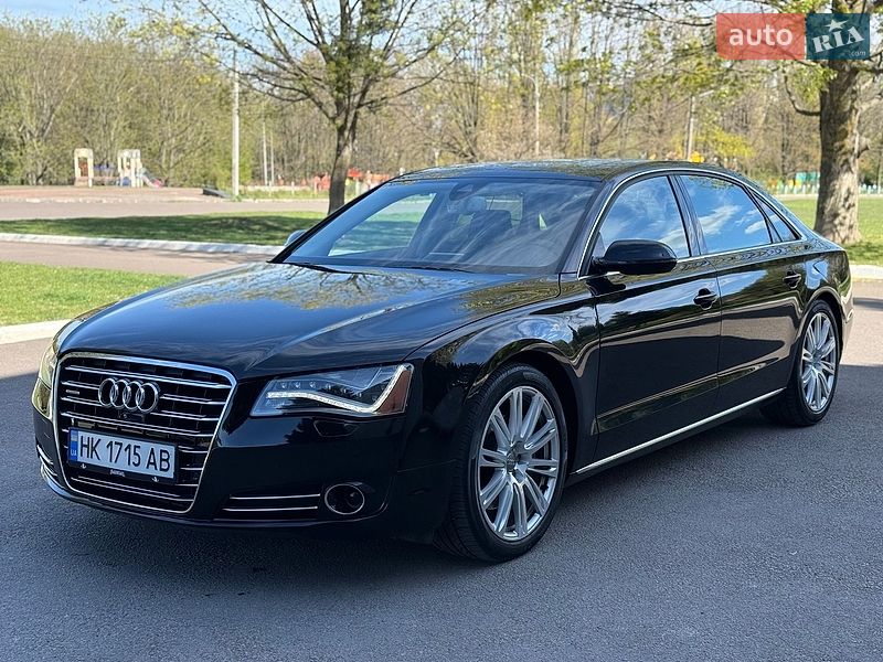 Седан Audi A8 2013 в Рівному
