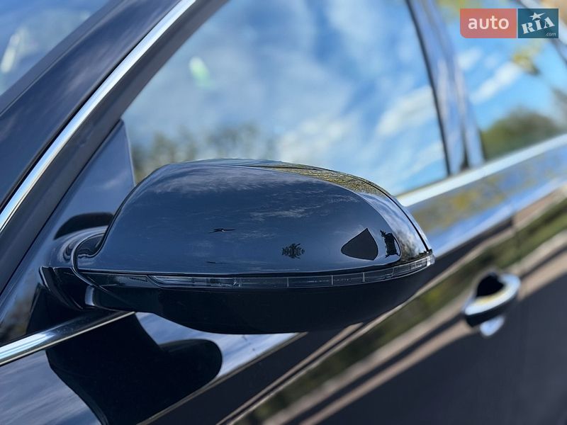 Седан Audi A8 2013 в Рівному