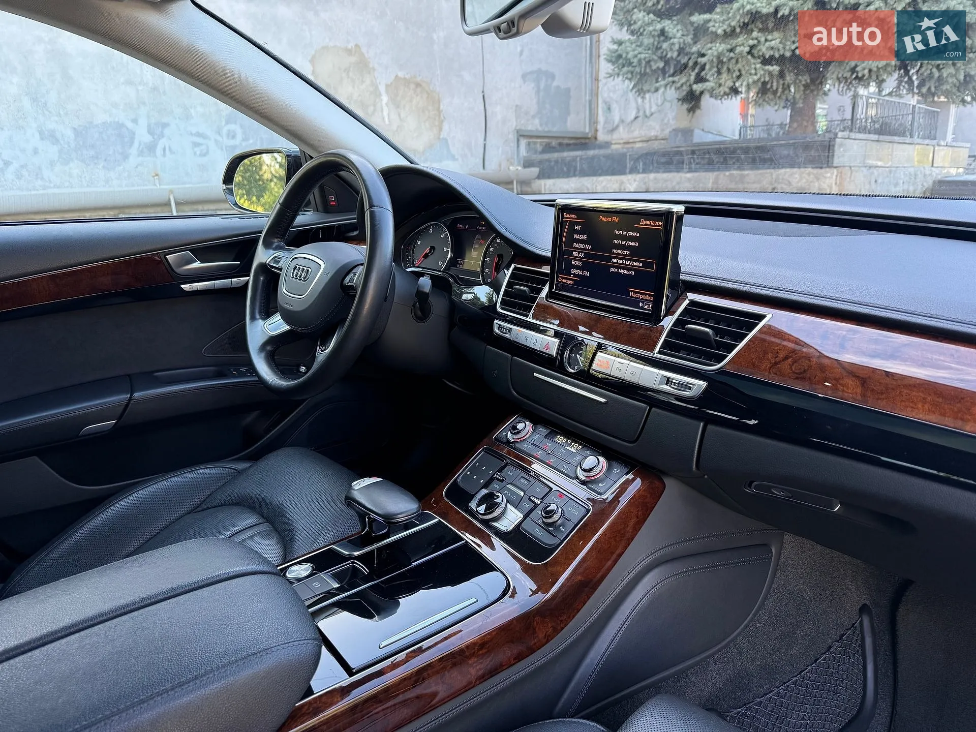 2013 Audi A8 - мініатюра 52
