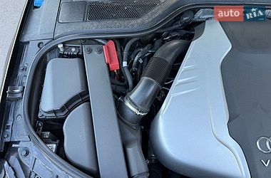 Седан Audi A8 2013 в Рівному
