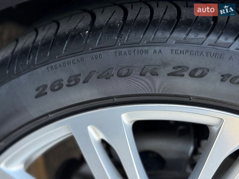 Седан Audi A8 2013 в Рівному