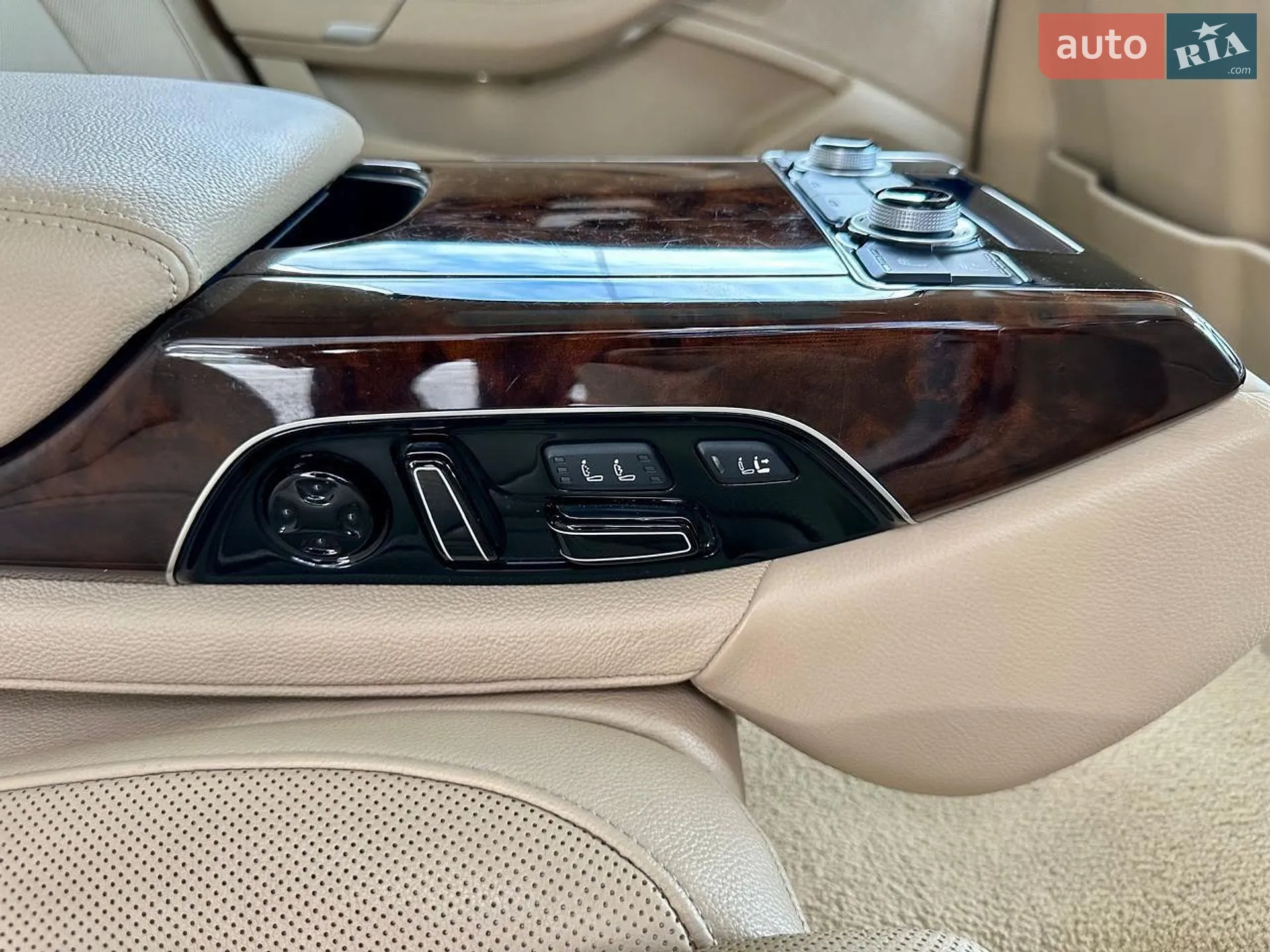 2016 Audi A8 - мініатюра 26
