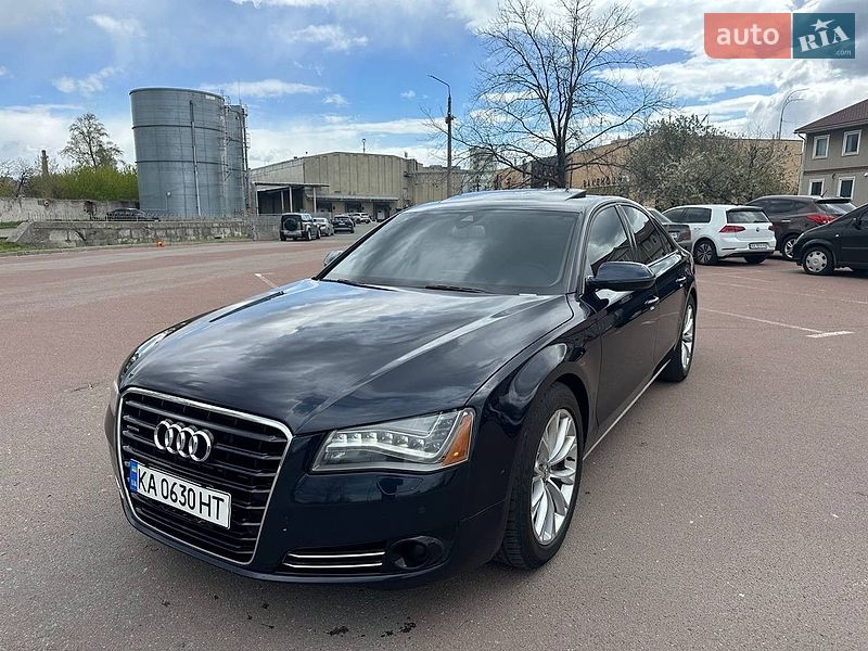 Audi A8 2012