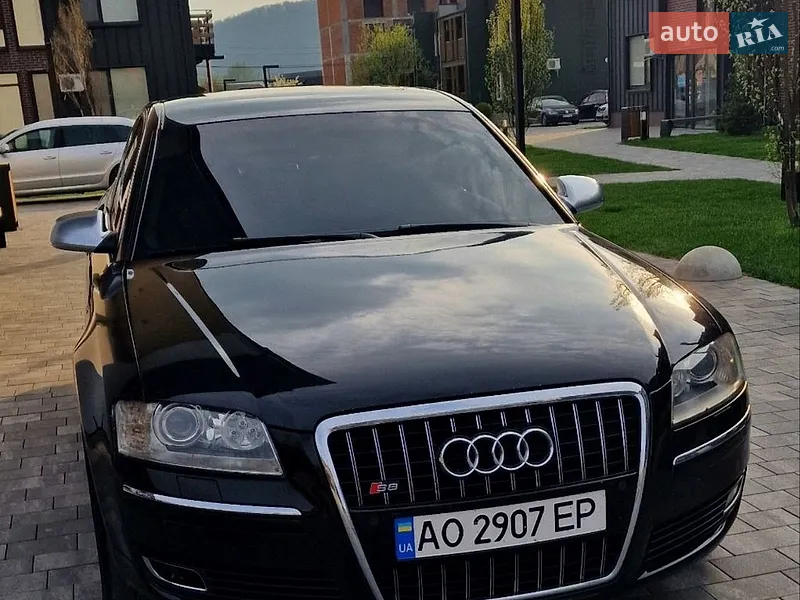 Audi A8