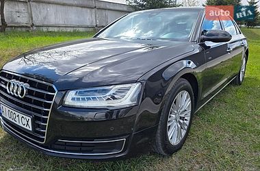 Седан Audi A8 2017 в Шпитьках