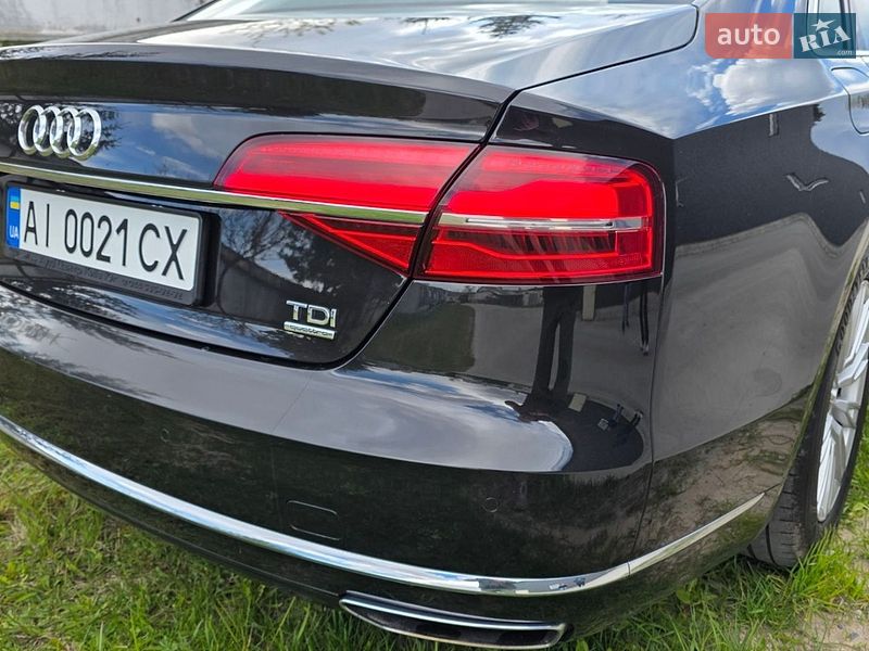 Седан Audi A8 2017 в Києві