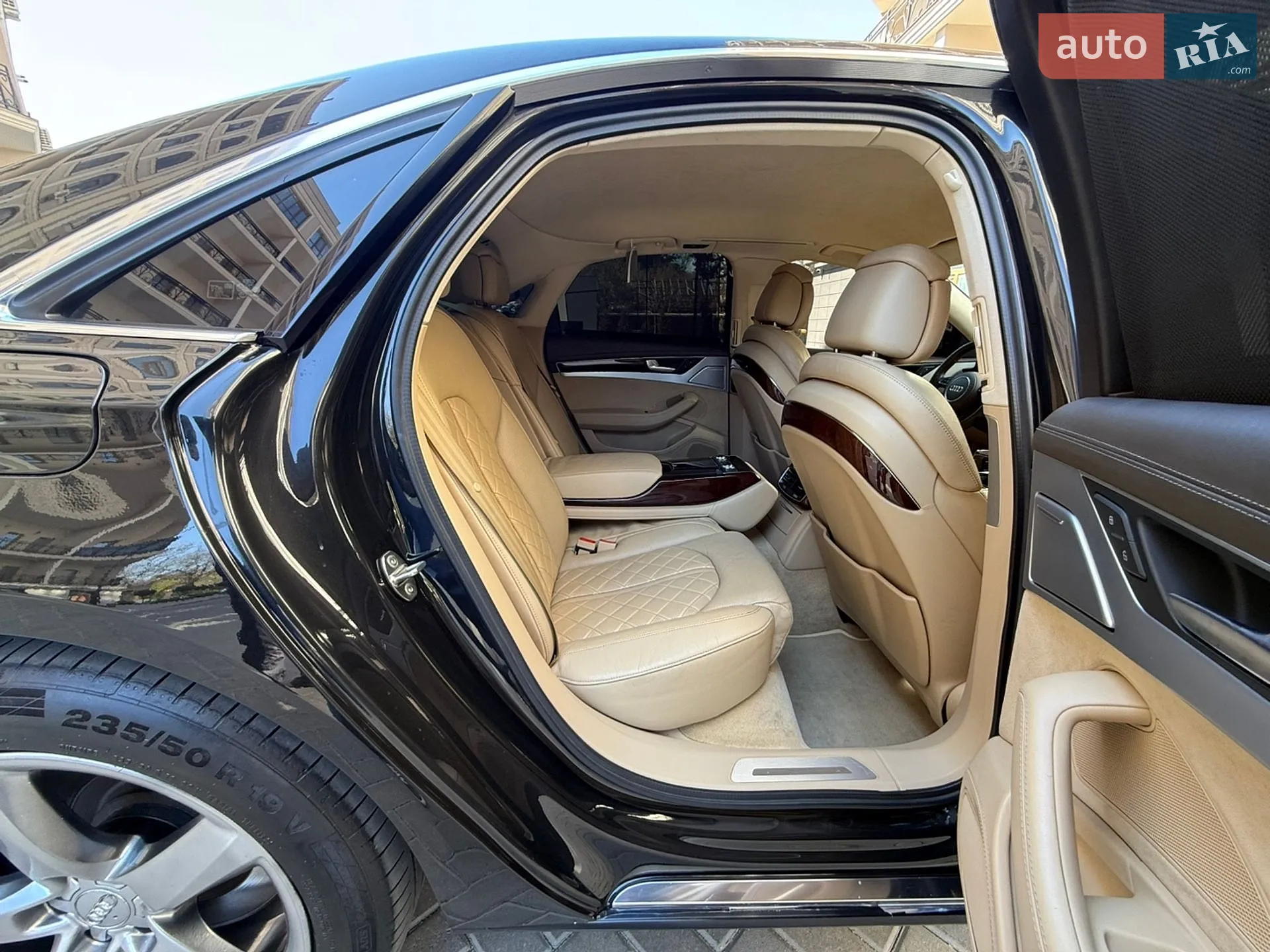 2010 Audi A8 - мініатюра 97