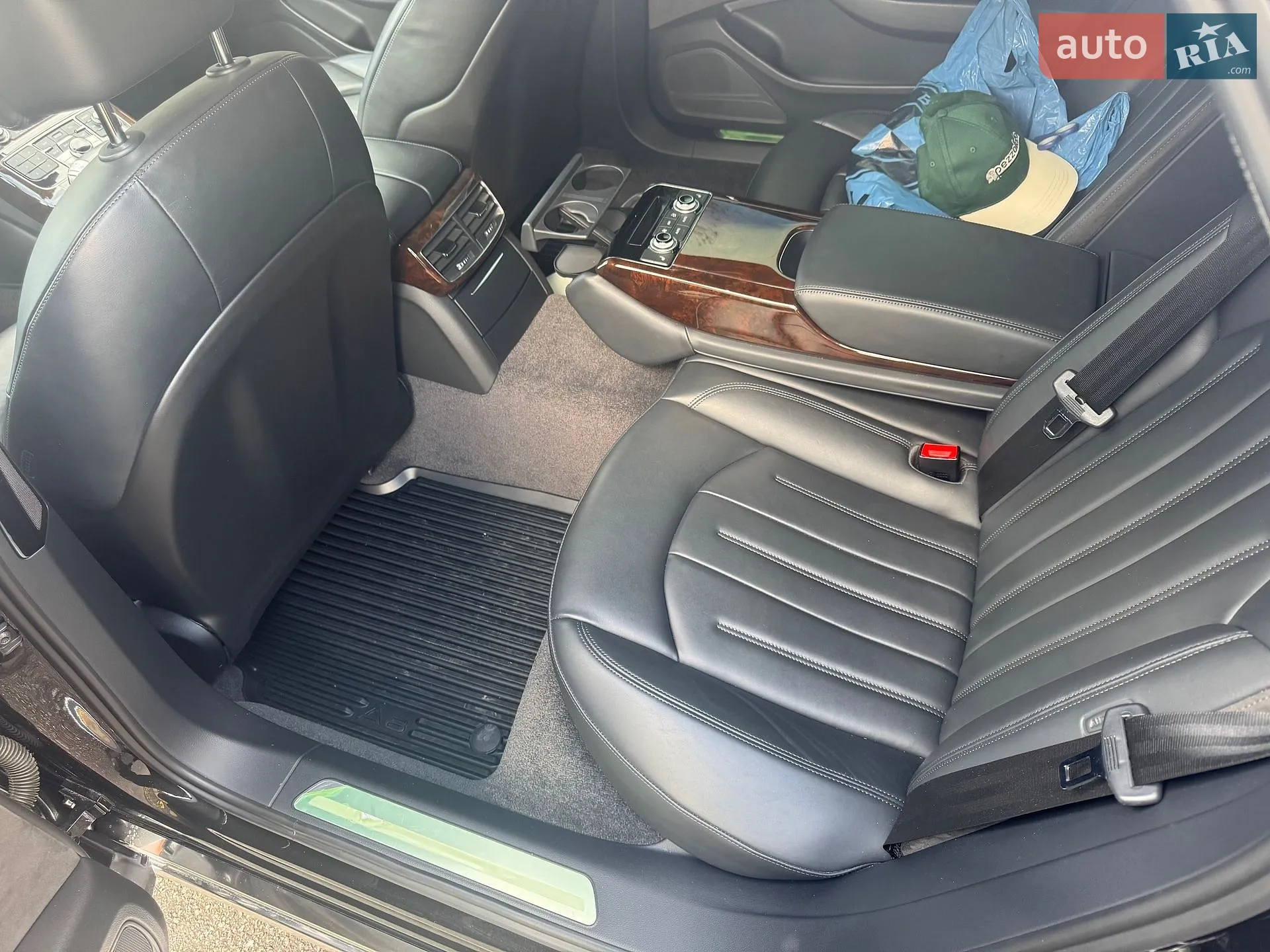 2017 Audi A8 - мініатюра 10