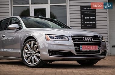 Седан Audi A8 2016 в Кропивницком