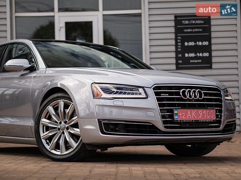 Седан Audi A8 2016 в Кропивницком