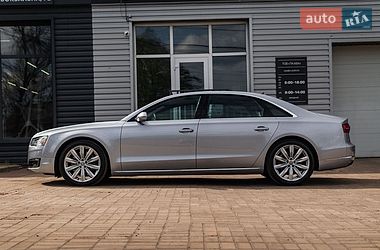 Седан Audi A8 2016 в Кропивницком