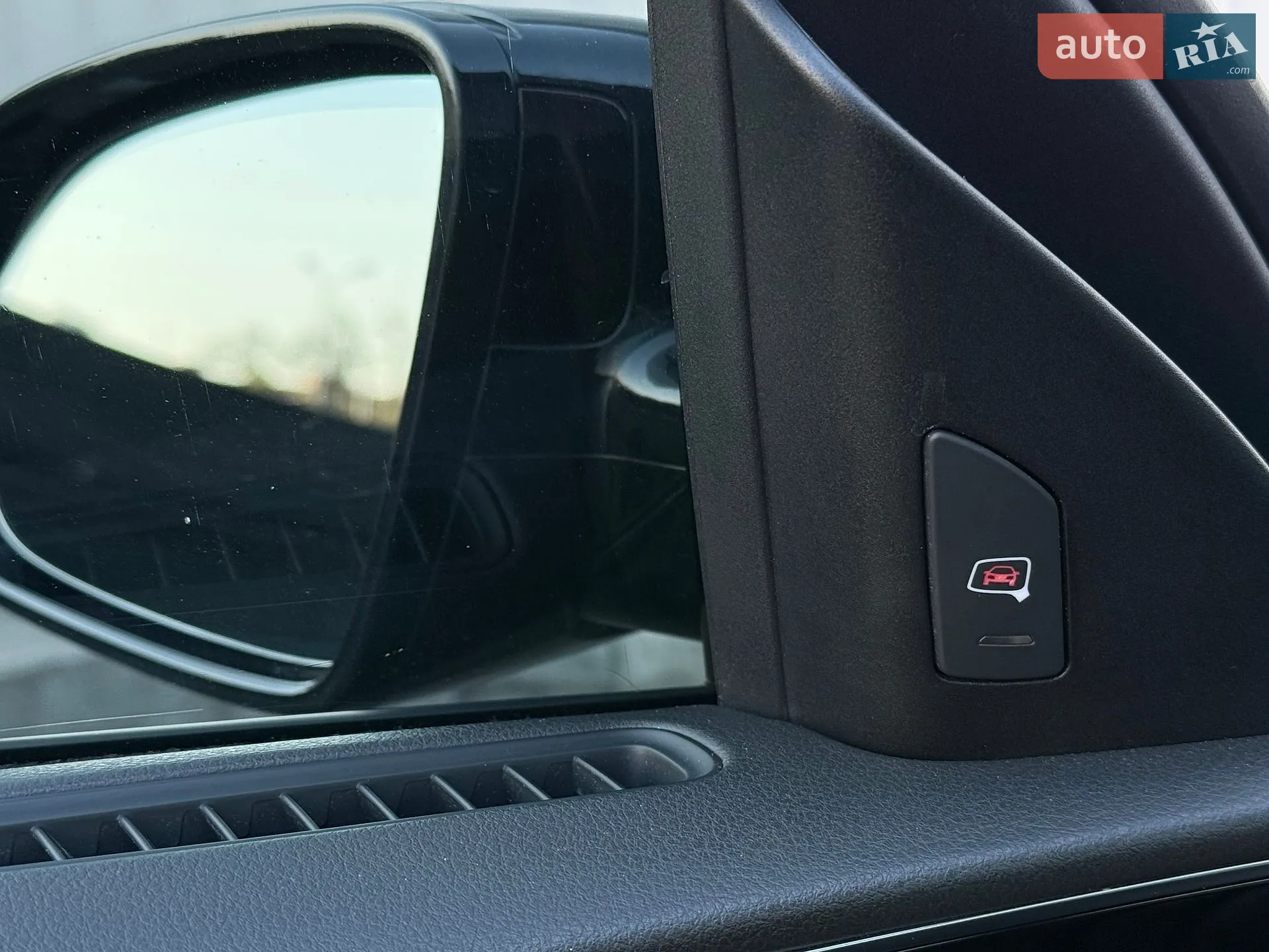 2014 Audi A8 - мініатюра 38