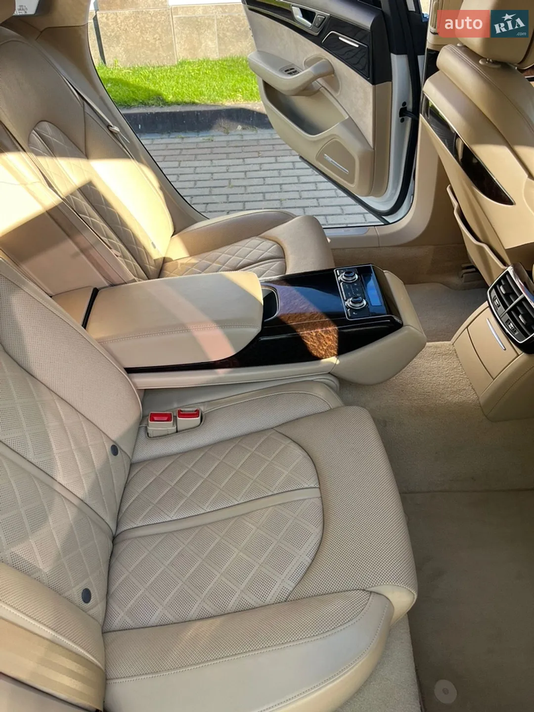 2016 Audi A8 - мініатюра 29