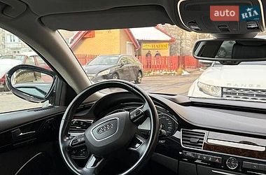 Седан Audi A8 2017 в Стрые