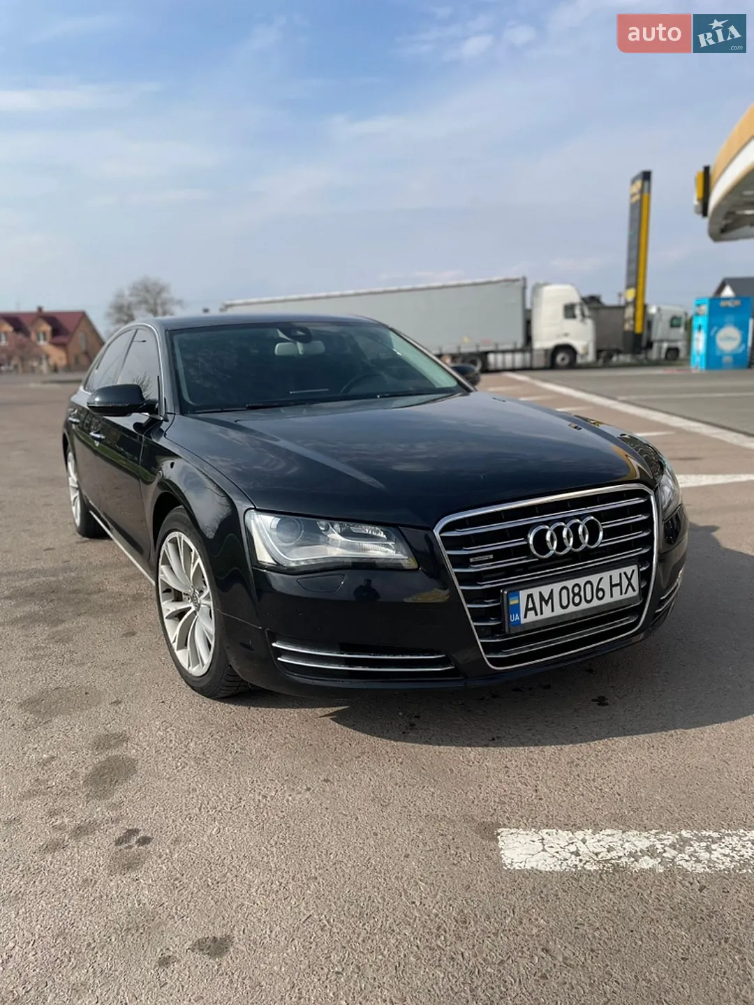 2011 Audi A8 - мініатюра 2