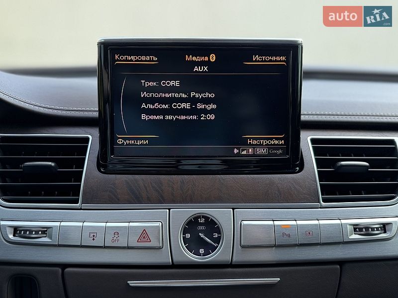 Седан Audi A8 2010 в Днепре