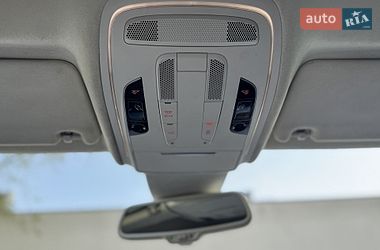 Седан Audi A8 2010 в Днепре