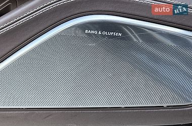 Седан Audi A8 2010 в Днепре