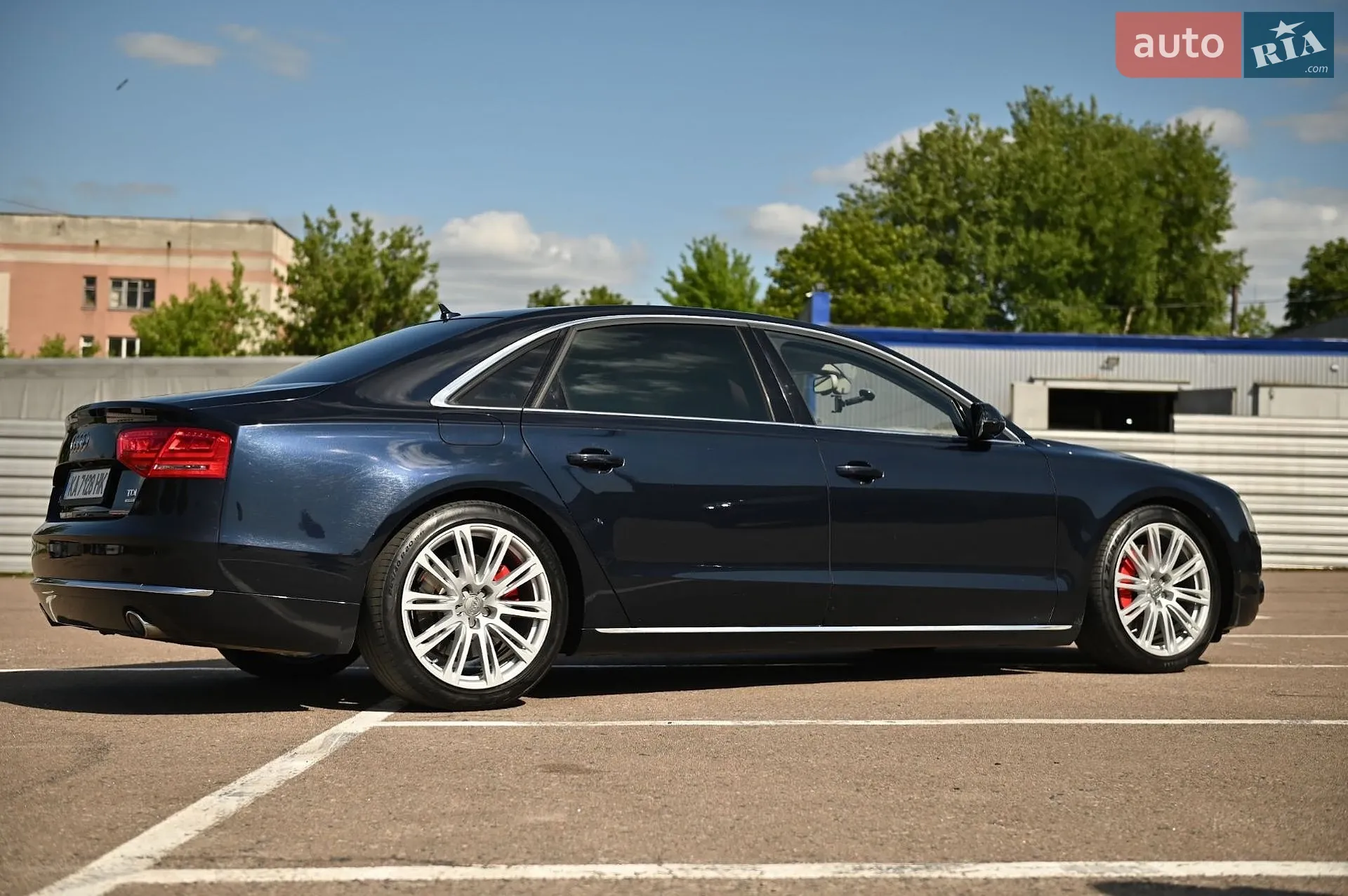 2010 Audi A8 - мініатюра 4