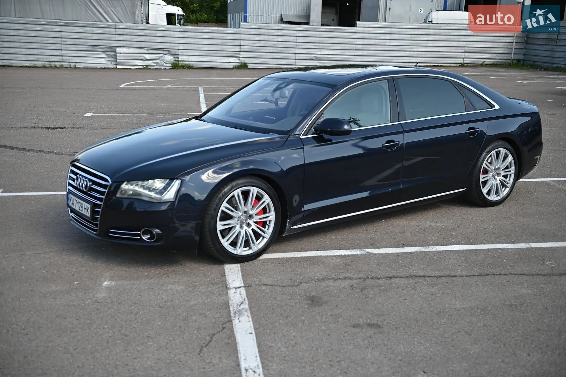 2010 Audi A8 - мініатюра 29